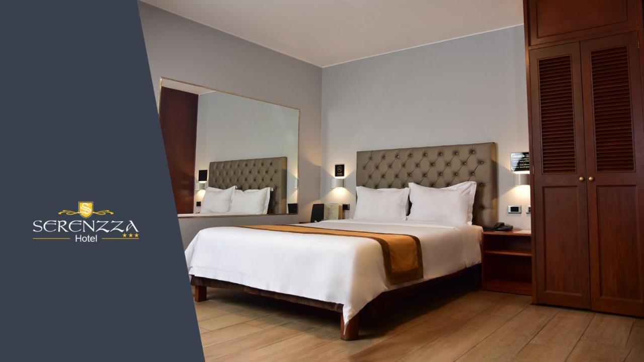 Serenzza Hotel Lima Bagian luar foto
